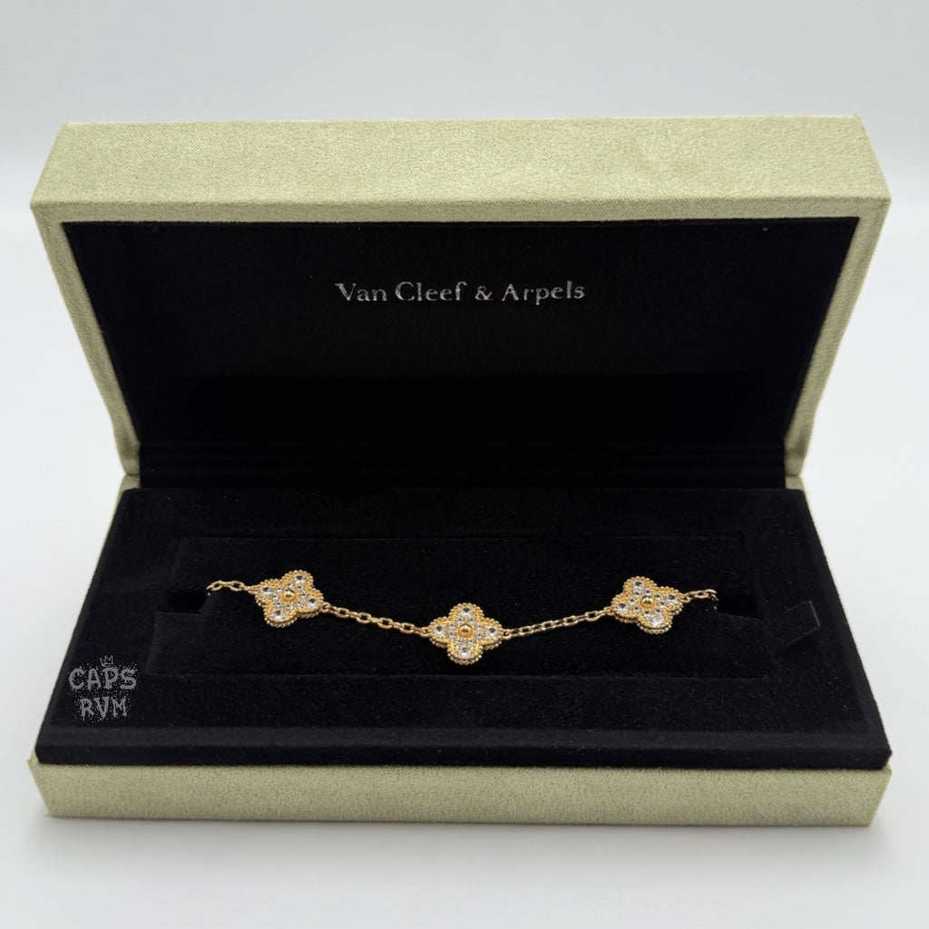 PULSERA TIPO VAN CLEEF DORADA CON CRISTALES