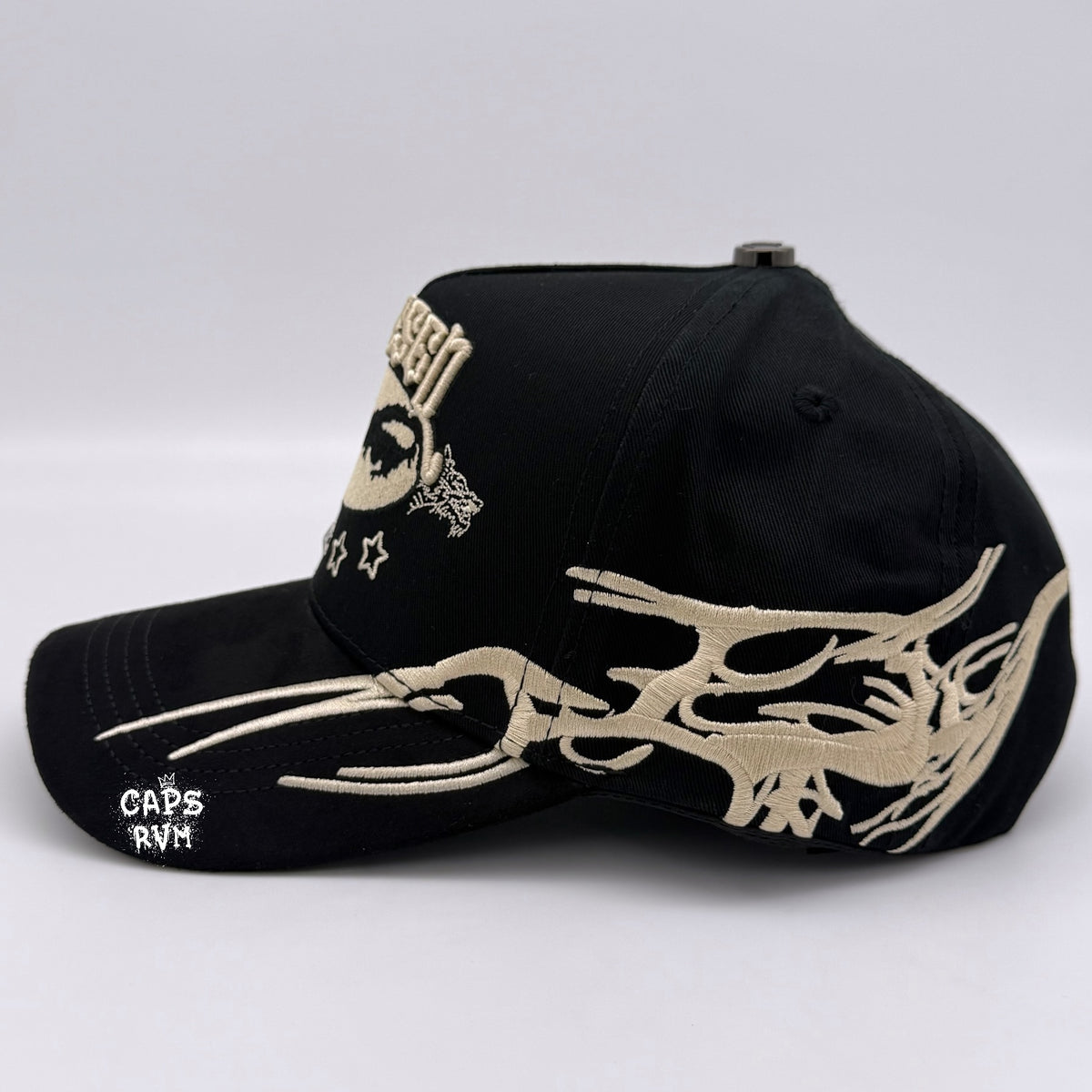 BÁEZ X SHIFU “ALL EYES ON ME”