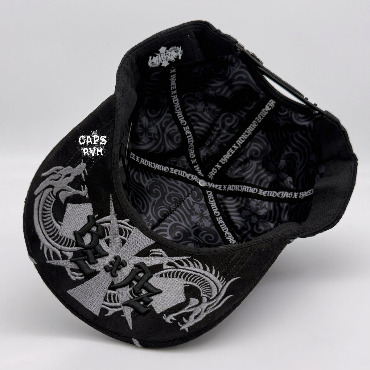 BÁEZ X SHIFU “ABZ TOTAL BLACK”
