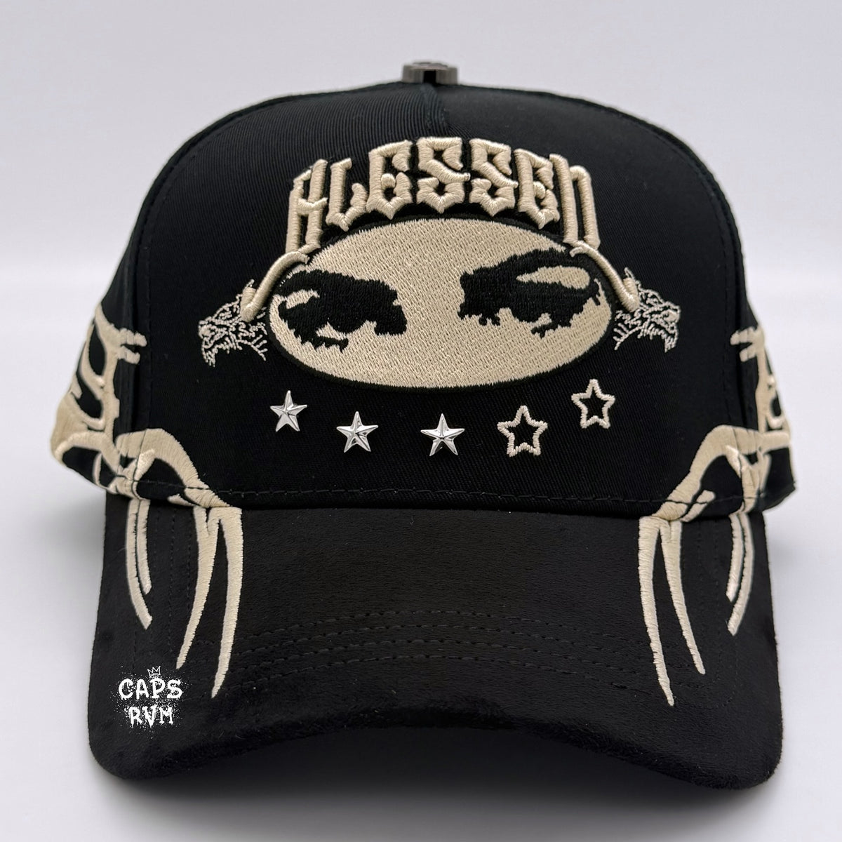 BÁEZ X SHIFU “ALL EYES ON ME”