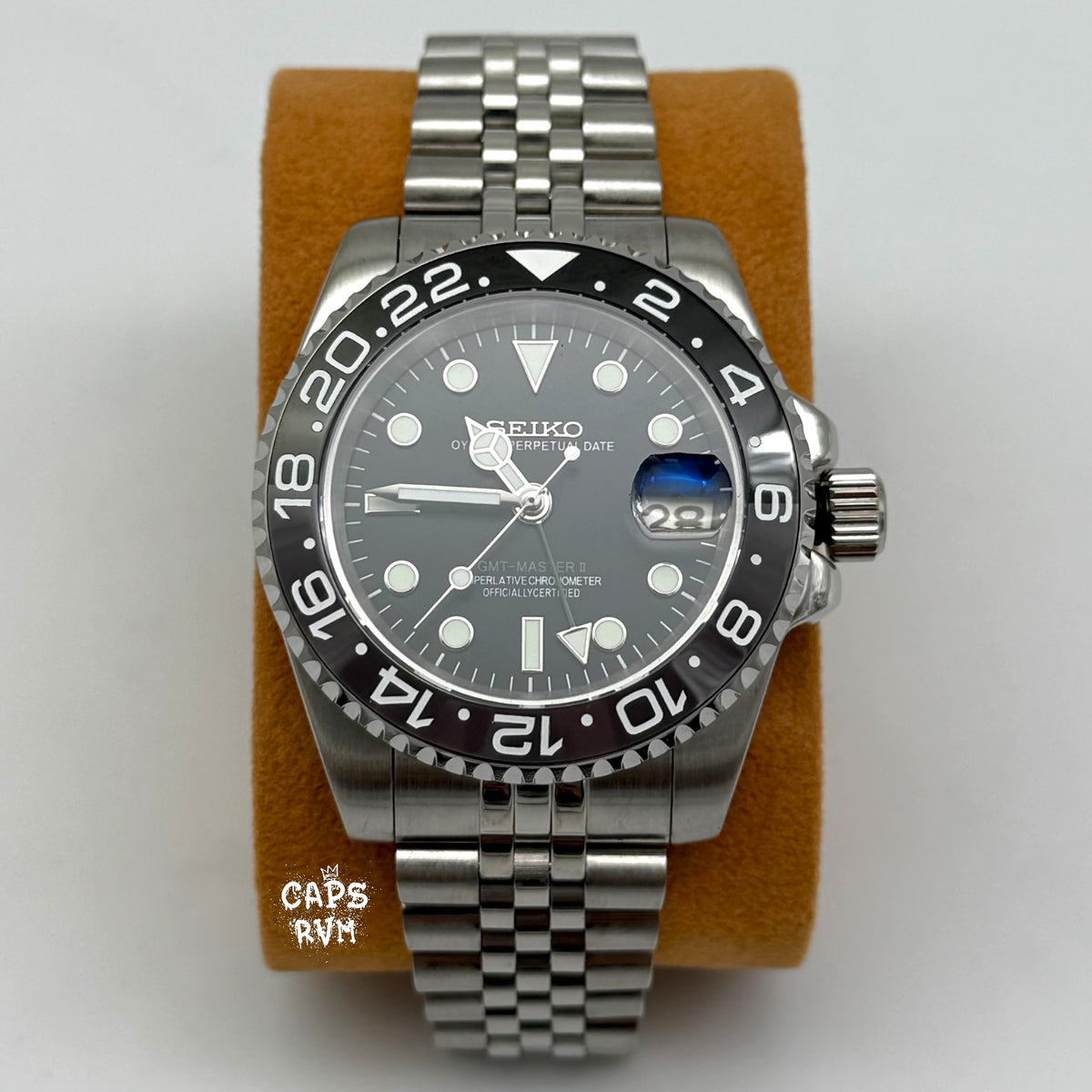 RELOJ SEIKO MOD GMT “BRUCE WAYNE”