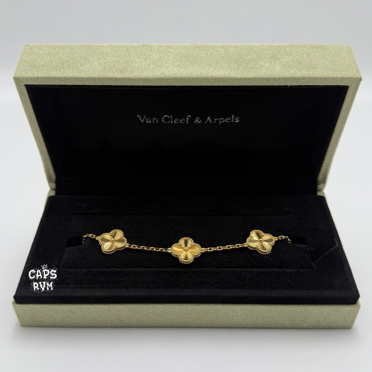 PULSERA TIPO VAN CLEEF DORADA