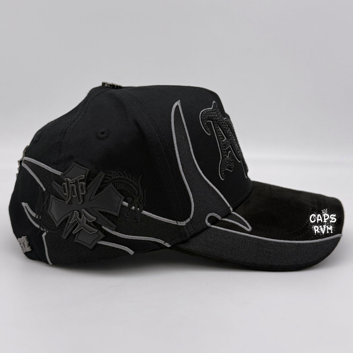 BÁEZ X SHIFU “ABZ TOTAL BLACK”