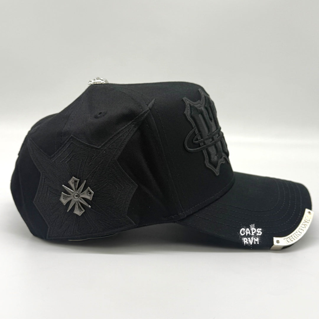 BÁEZ X THIRTYONEHATS “BZTO”