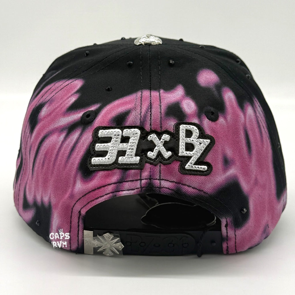 BÁEZ X THIRTYONEHATS “BUZY ONE GRAFFITI PINK
